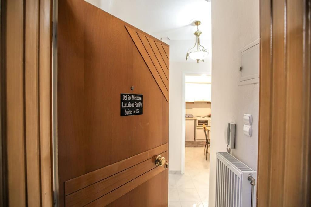 Del Sol #5 Meteora Luxurious Family Suites Kalambaka Zewnętrze zdjęcie